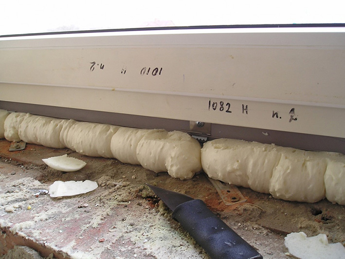 Termoizolacyjna pianka montażowa