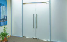 Glass swing doors