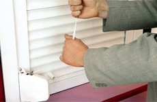 Belt drive for security shutters