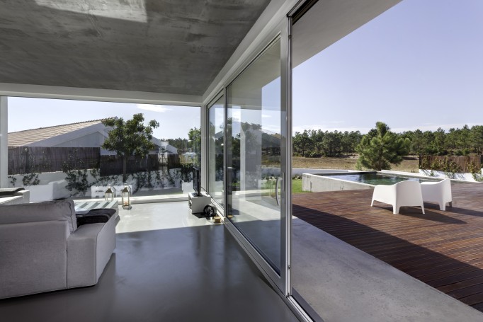 Sliding doors