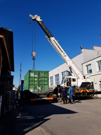 Delivery of windows overseas
