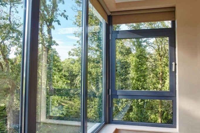 Aluminum windows