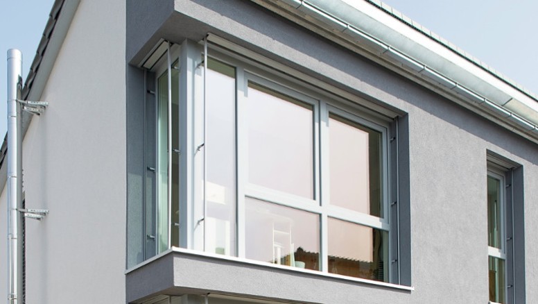Balcony windows