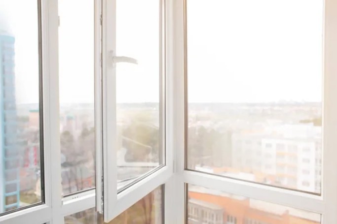 Metal-plastic windows