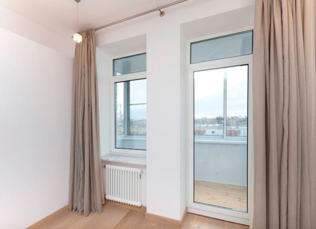 Drzwi na balkon