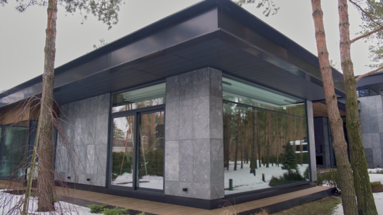 Sun protection double-glazed windows