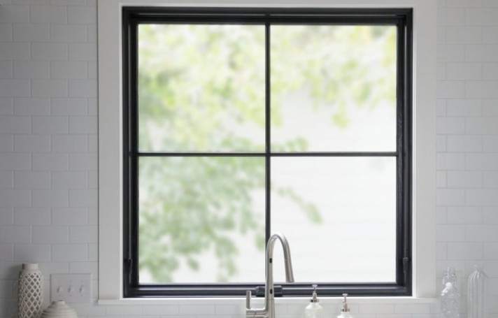 Square window