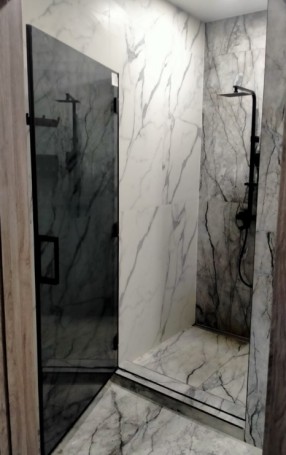Shower cabin