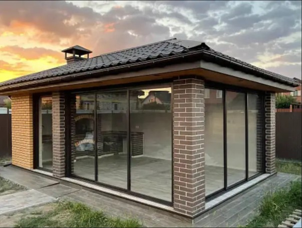 Aluminum sliding door with cold profile